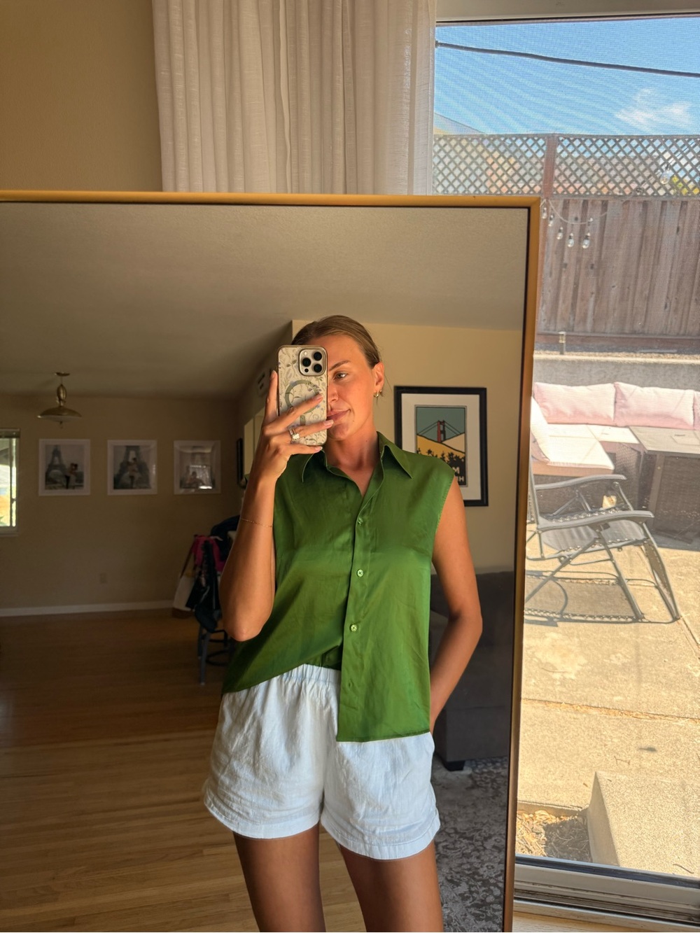 Banana Republic Sleeveless Green Button-Down Top